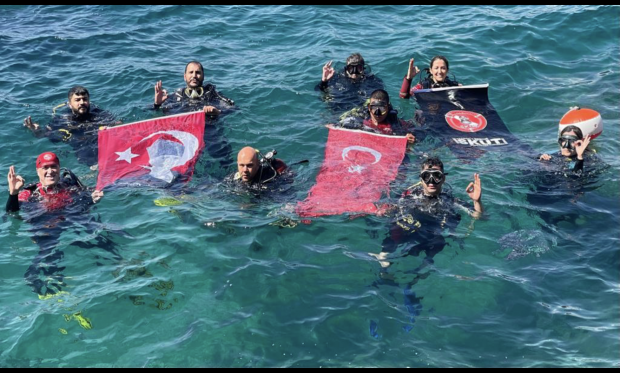 Ata’mızı Anma Gününde Ortaklaşa Dip Temizliği yapıldı 