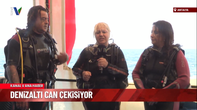 DENİZALTI CAN ÇEKİŞİYOR